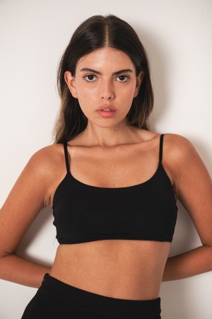 nicole